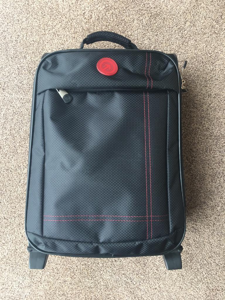 it luggage frameless 8 wheel suitcase